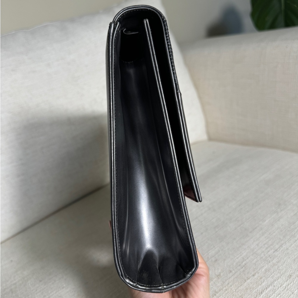 Bally Vintage Clutch Purse. - Picture 14 of 17